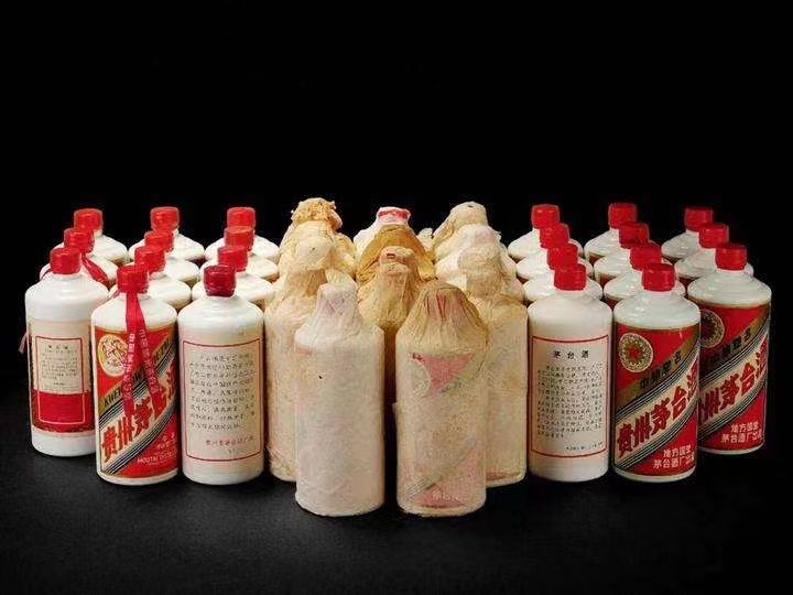 高埗镇老酒回收上门哪里回收(附近上门回收茅台酒）?